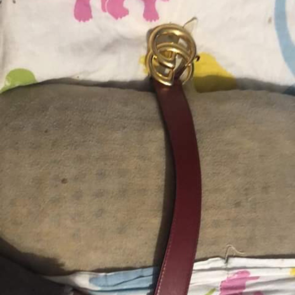 Gucci red belt